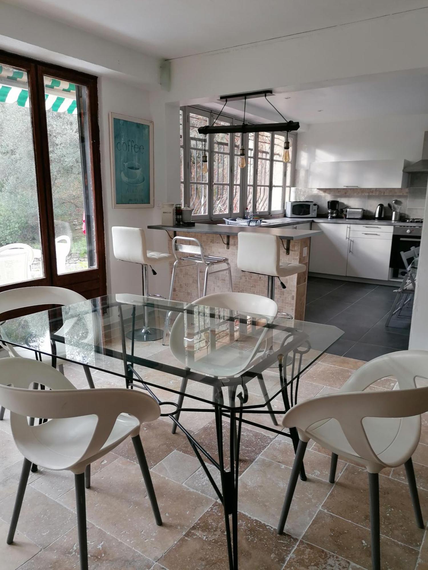 Charmant Rez De Villa Climatise Renove, 90M2 Avec Parking Кассі Екстер'єр фото